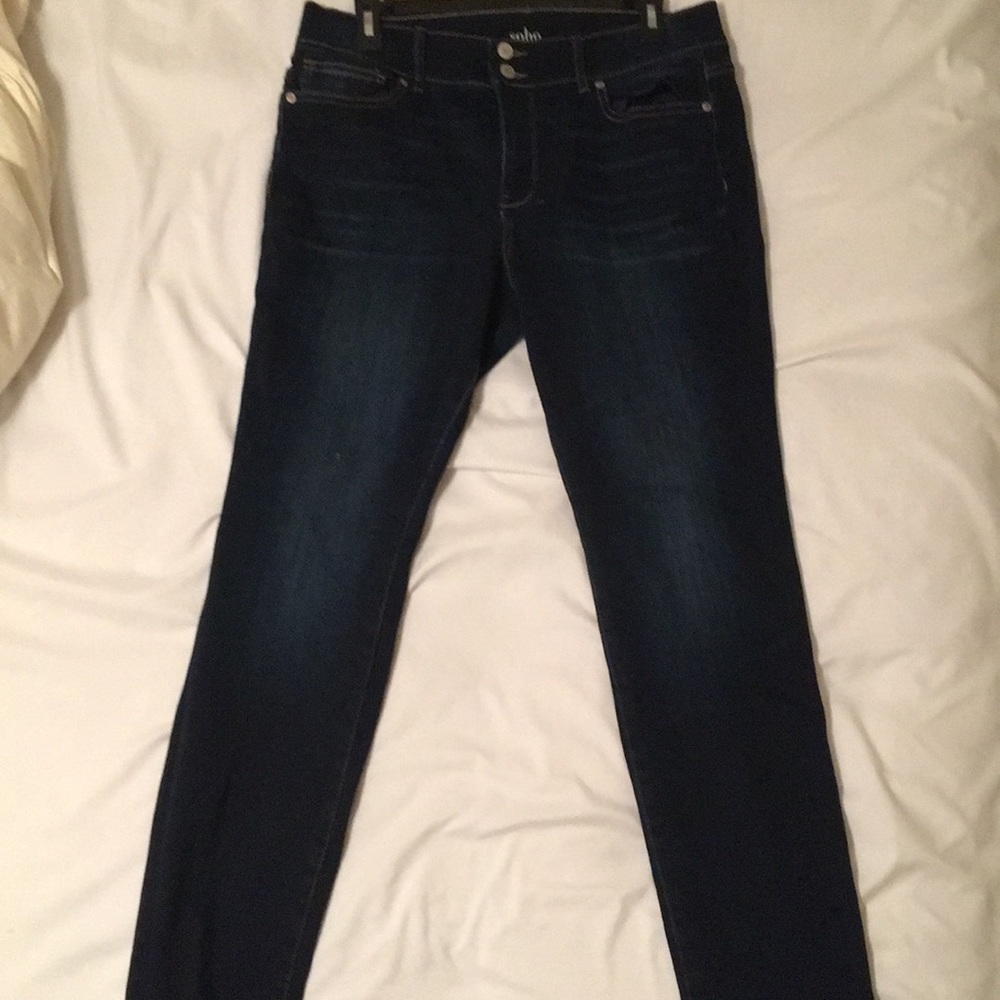 High-waisted jegging